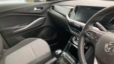 Vauxhall Grandland 1.2 Turbo SE 5dr Petrol Hatchback